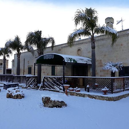 Masseria San Nicola B&B Торе Санта Сузана Екстериор снимка