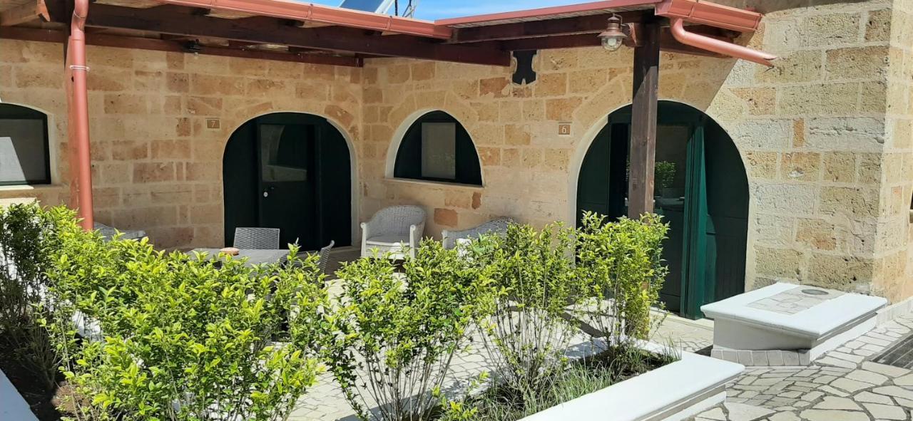 Masseria San Nicola B&B Торе Санта Сузана Екстериор снимка