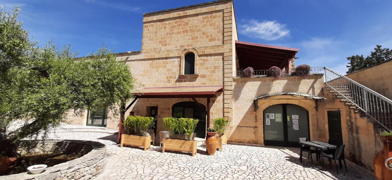Masseria San Nicola B&B Торе Санта Сузана Екстериор снимка