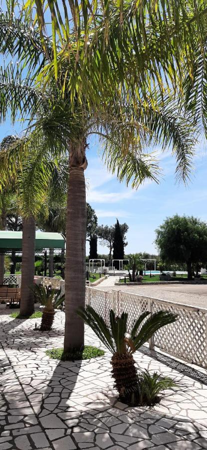 Masseria San Nicola B&B Торе Санта Сузана Екстериор снимка